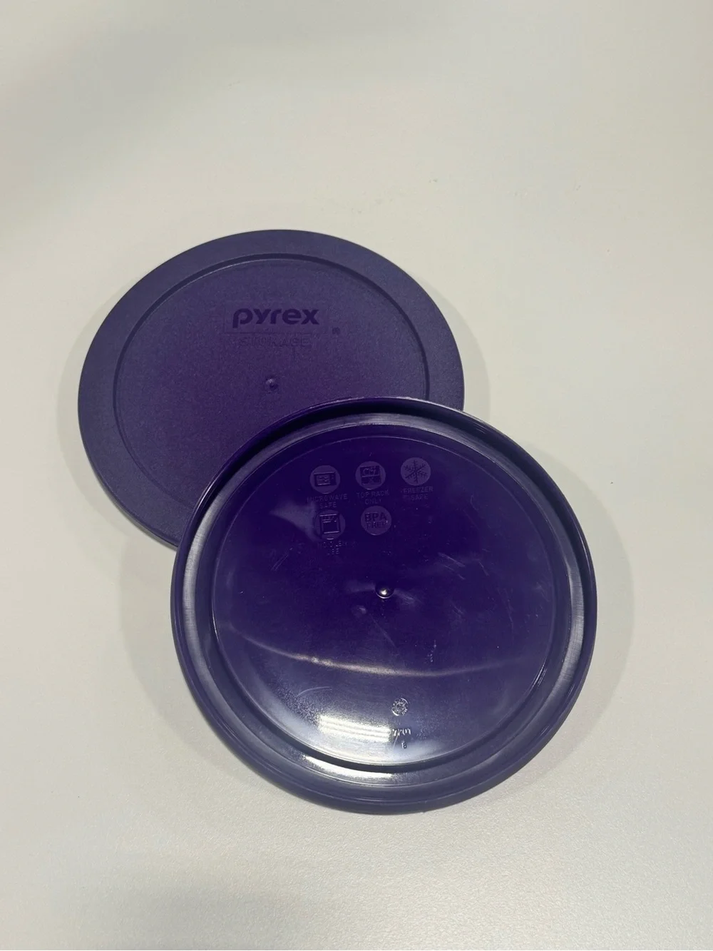Pyrex 7201-PC 4 Cup Purple Food Storage Replacement Lid (2-Pack) - 2-Pack